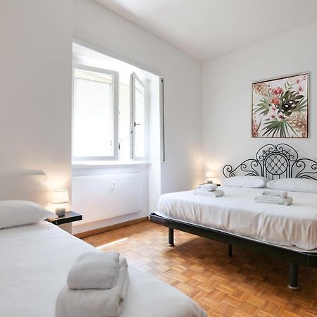 Apartmán Primopiano - Pellegrino Rossi A Milán Exteriér fotografie
